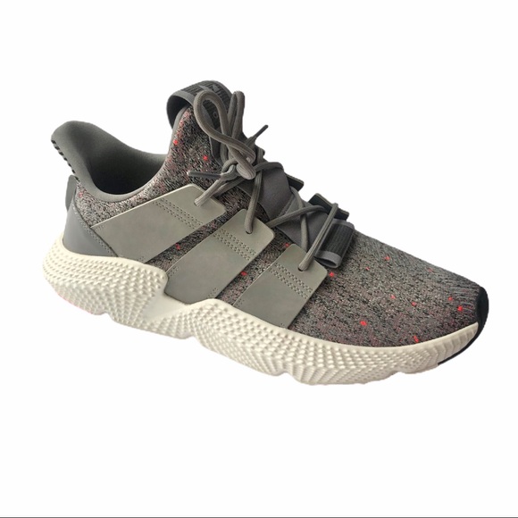 prophere gray